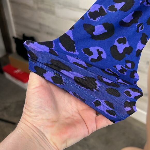 Iman Global Chic Purple Leopard Print Stretchy Womens Long Sleeve Top Size Large - Picture 2 of 7